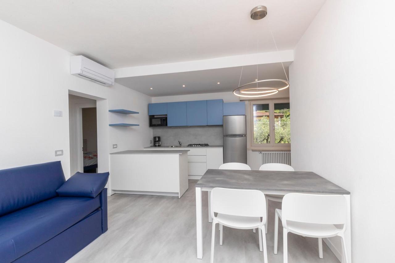 מאלצ'סינה Casa Prea Apartments מראה חיצוני תמונה