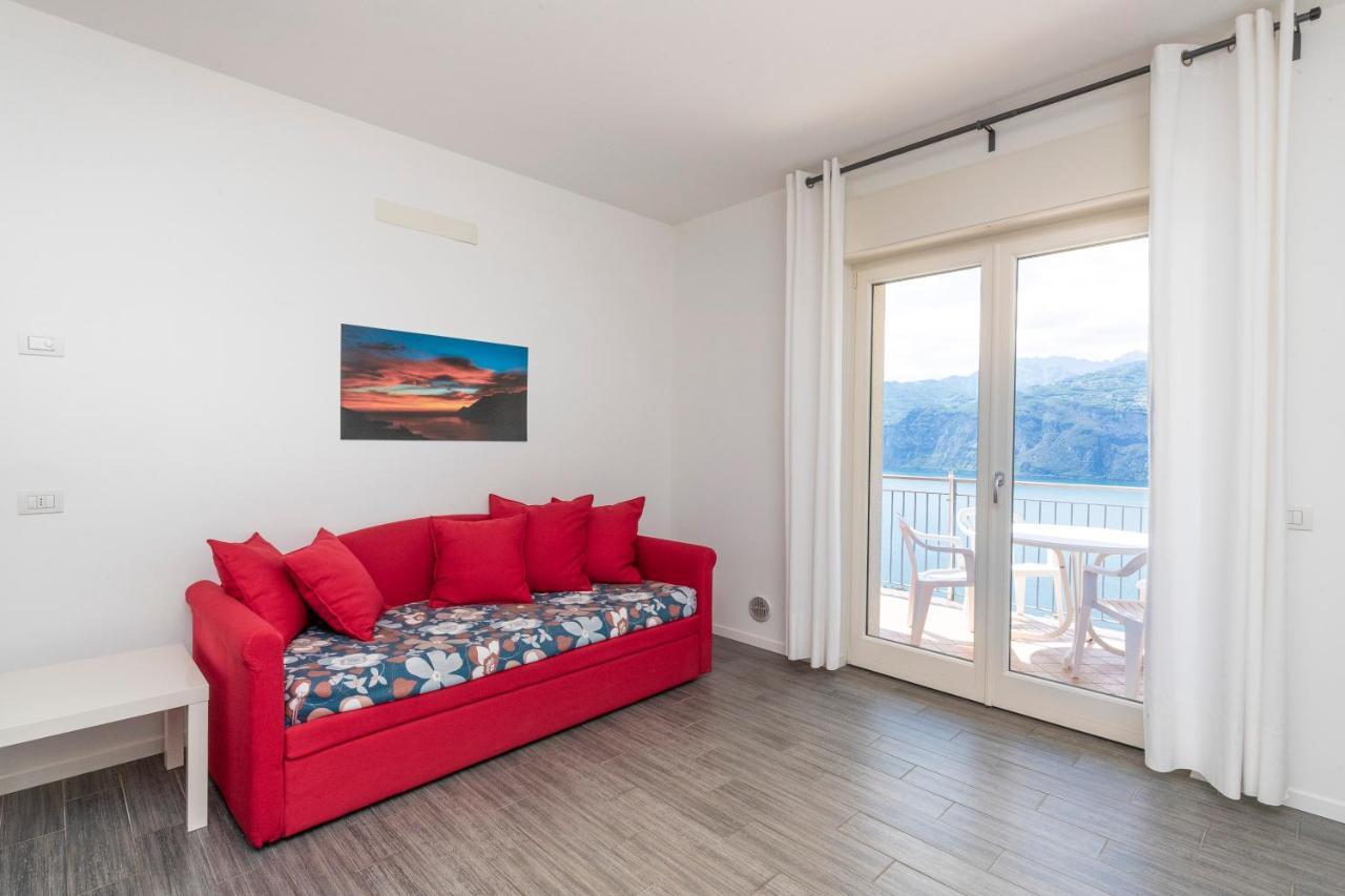 מאלצ'סינה Casa Prea Apartments מראה חיצוני תמונה